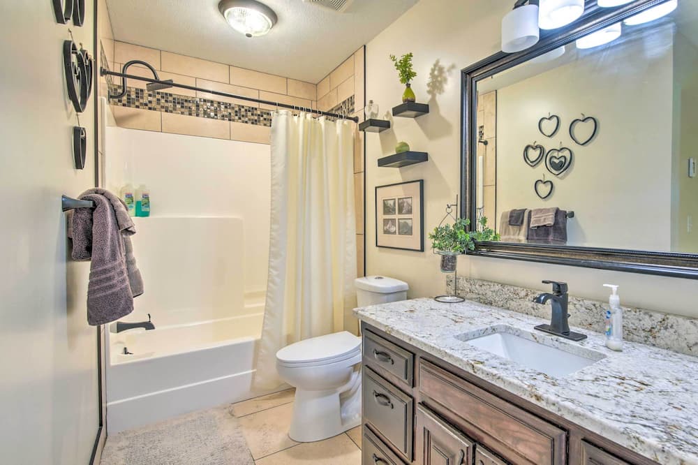 Photo of Bathroom in Nixa