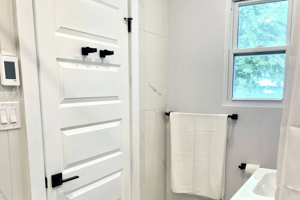 Photo of Bathroom in Orillia