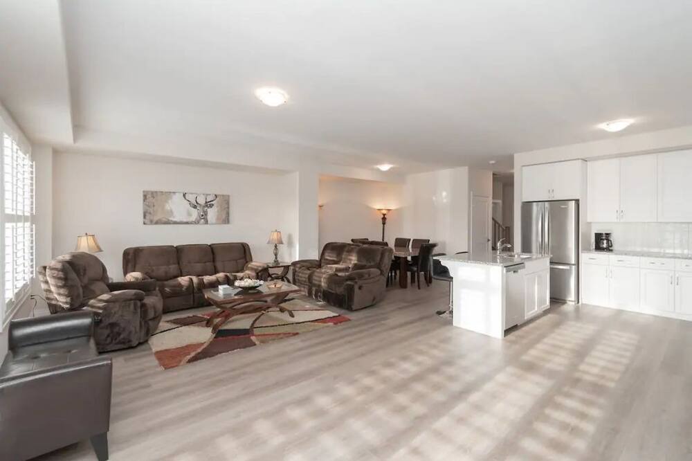 Photo of Livingroom in Watertown