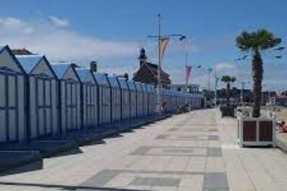 Photo of Outdoor in Petit-Fort-Philippe