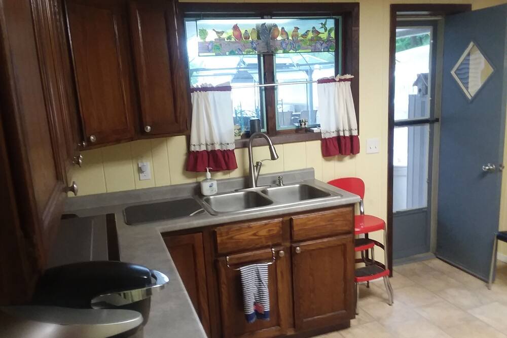 Photo of Kitchen in Port Allegany