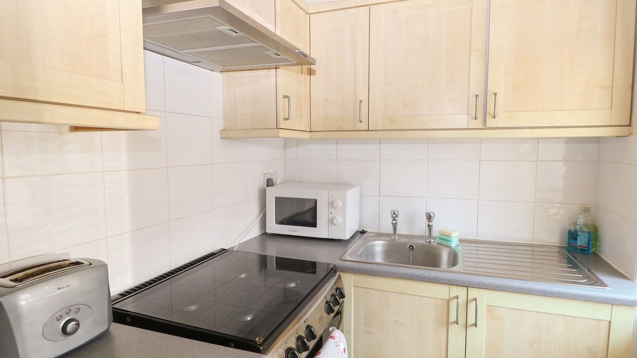 Photo of Kitchen in Pulborough