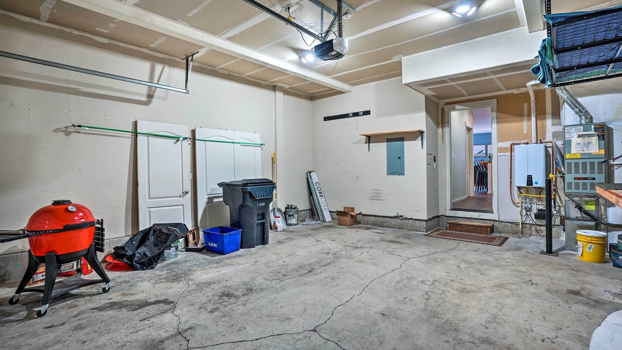 Photo of Others in Larkspur