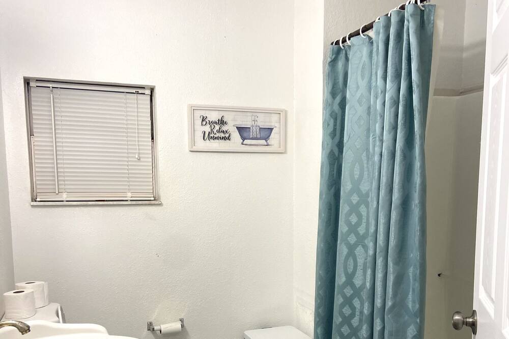 Photo of Bathroom in Lake City