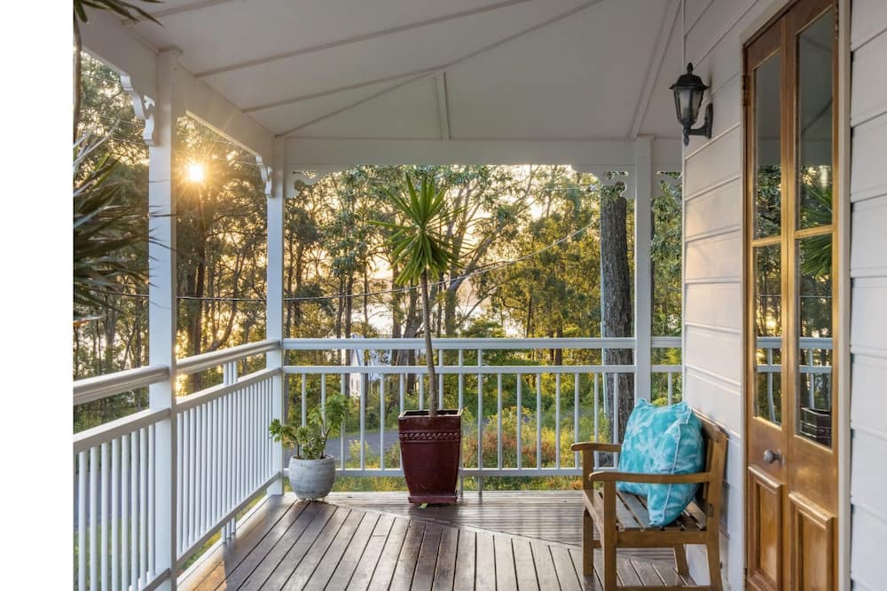 Photo of Patio Balcony in North Arm Cove