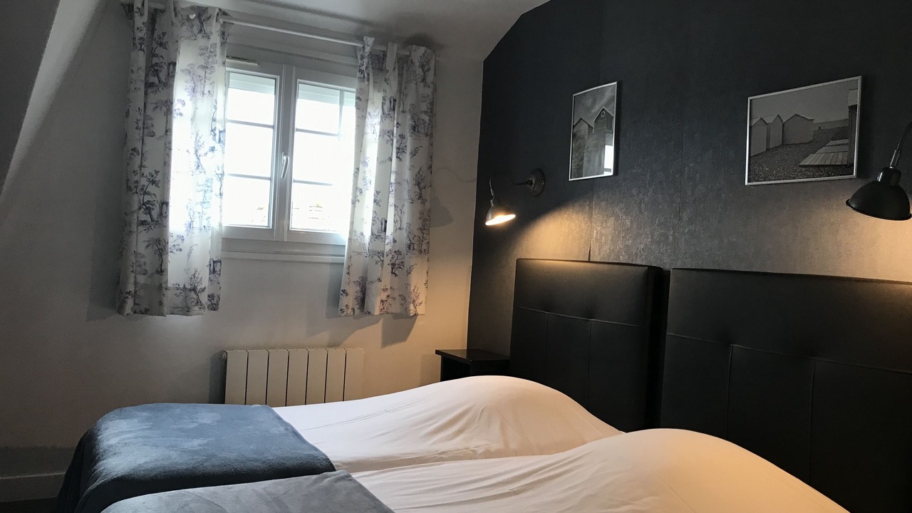 Photo of Bedroom in Neufchatel-en-Bray
