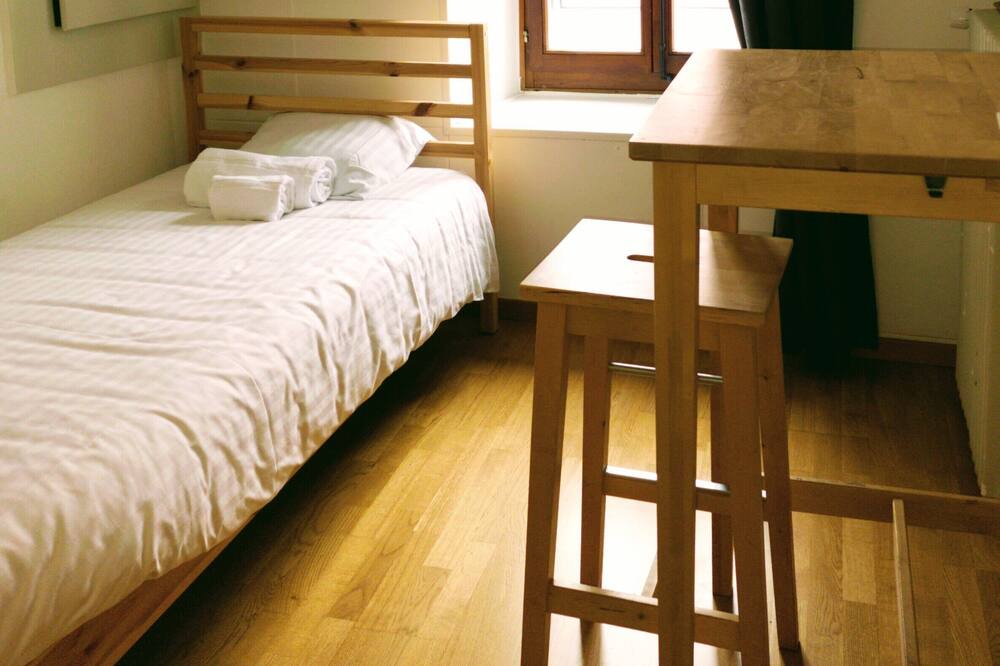 Photo of Bedroom in Mies