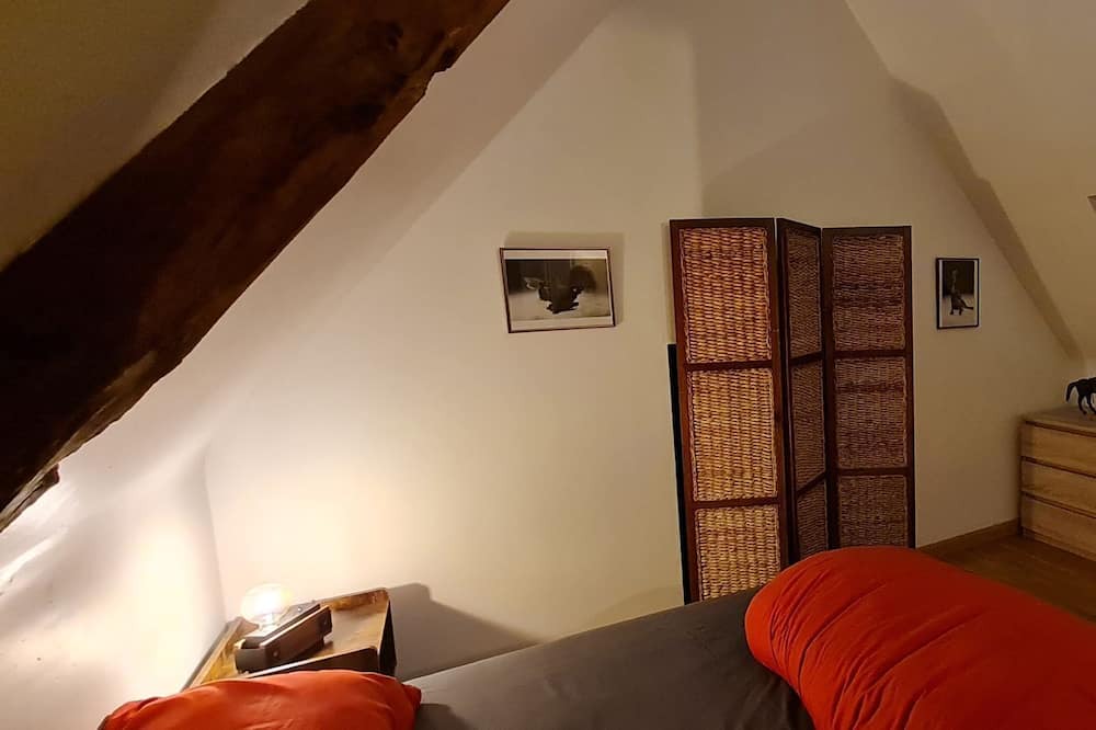 Photo of Bedroom in Saint-Pierre-de-Plesguen