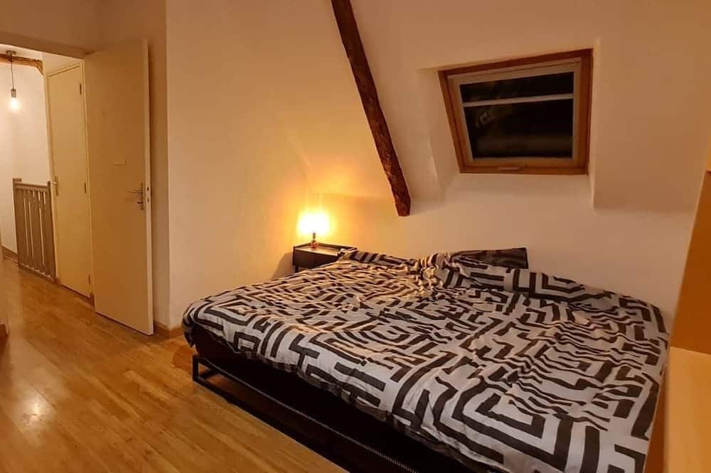 Photo of Bedroom in Saint-Pierre-de-Plesguen