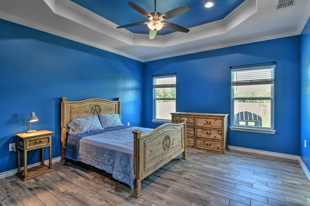 Photo of Bathroom in Aransas Pass