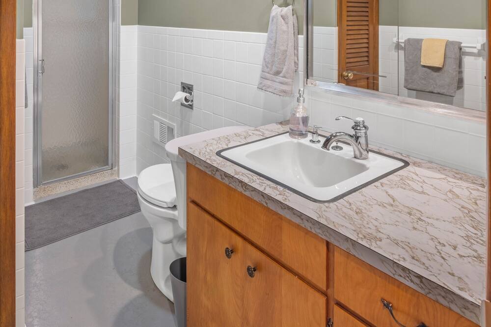 Photo of Bathroom in Pickerington