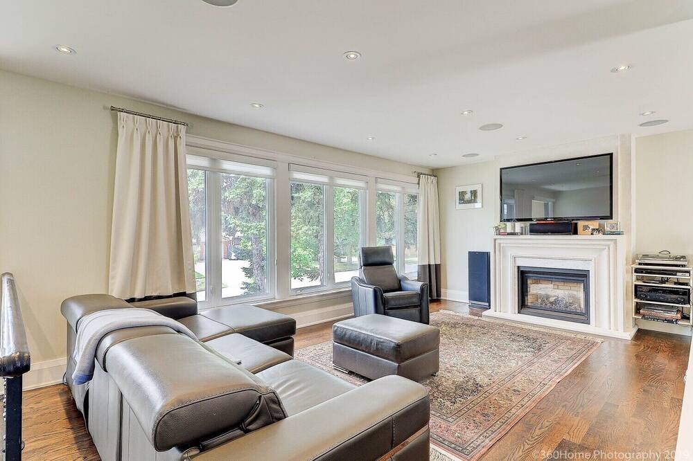 Photo of Livingroom in North York