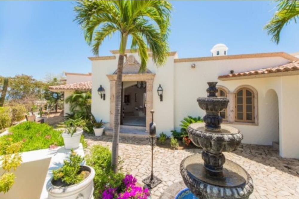 Photo of Outdoor in Juarez