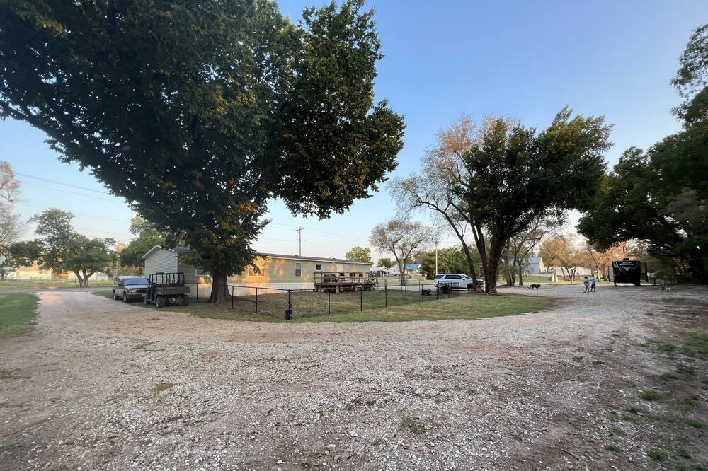 Photo of Others in Waynoka