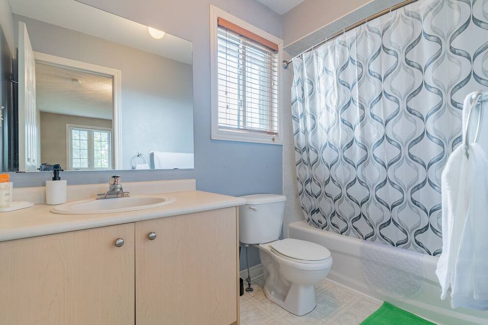 Photo of Bathroom in Barrie