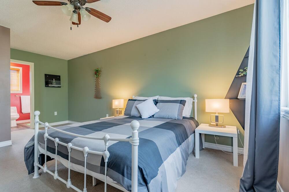 Photo of Bedroom in Barrie