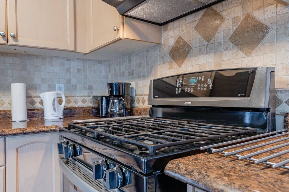 Photo of Kitchen in Barrie