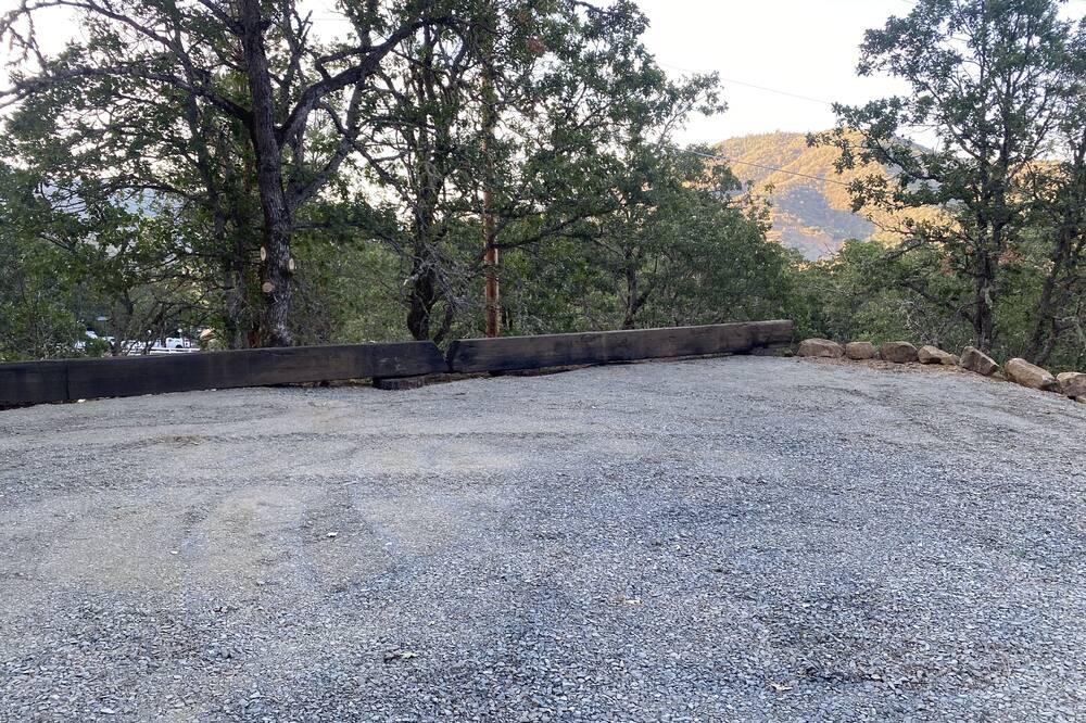 Photo of Others in Gold Hill