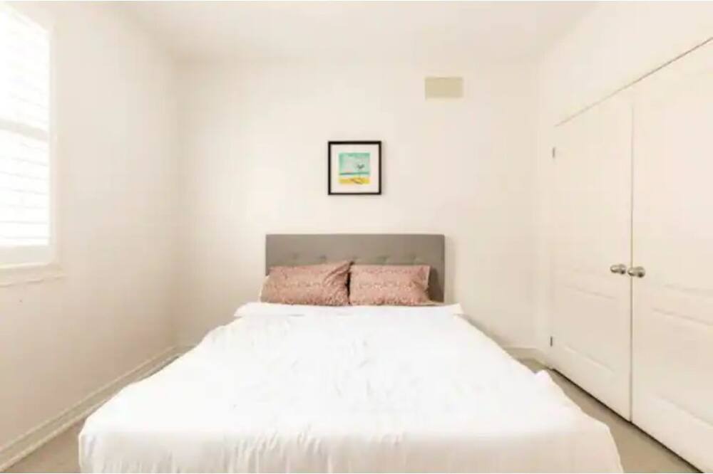 Photo of Bedroom in Oshawa