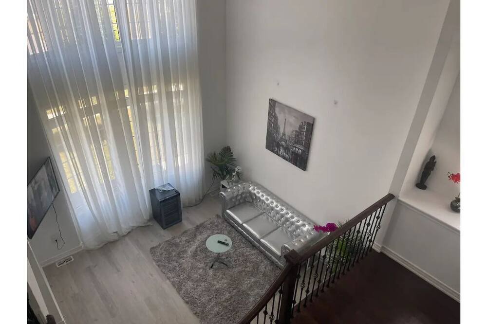 Photo of Bedroom in Oshawa