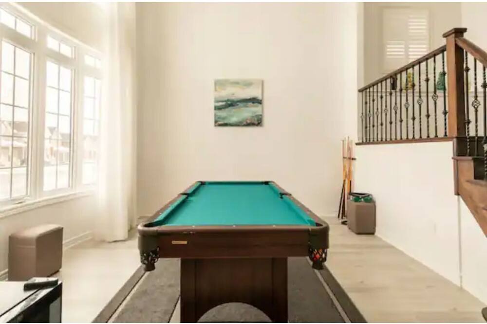 Photo of Bedroom in Oshawa