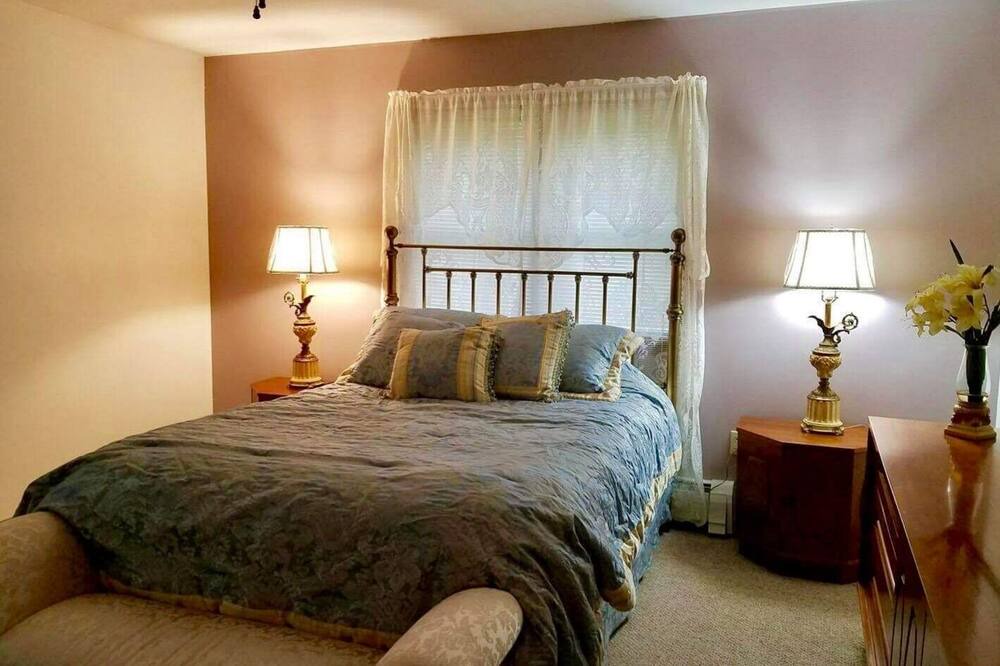 Photo of Bedroom in De Lancey