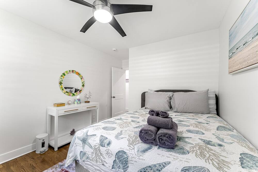 Photo of Bedroom in Lavista Park