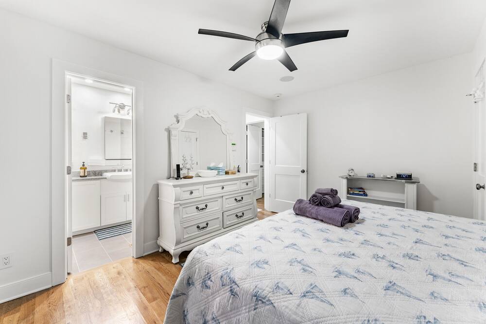 Photo of Bedroom in Lavista Park