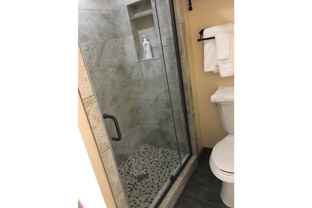 Photo of Bathroom in Evergreen
