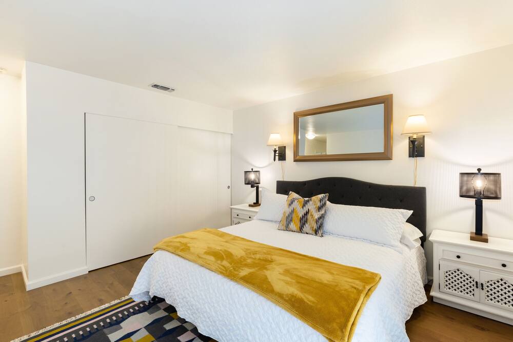 Photo of Others in St. Helena