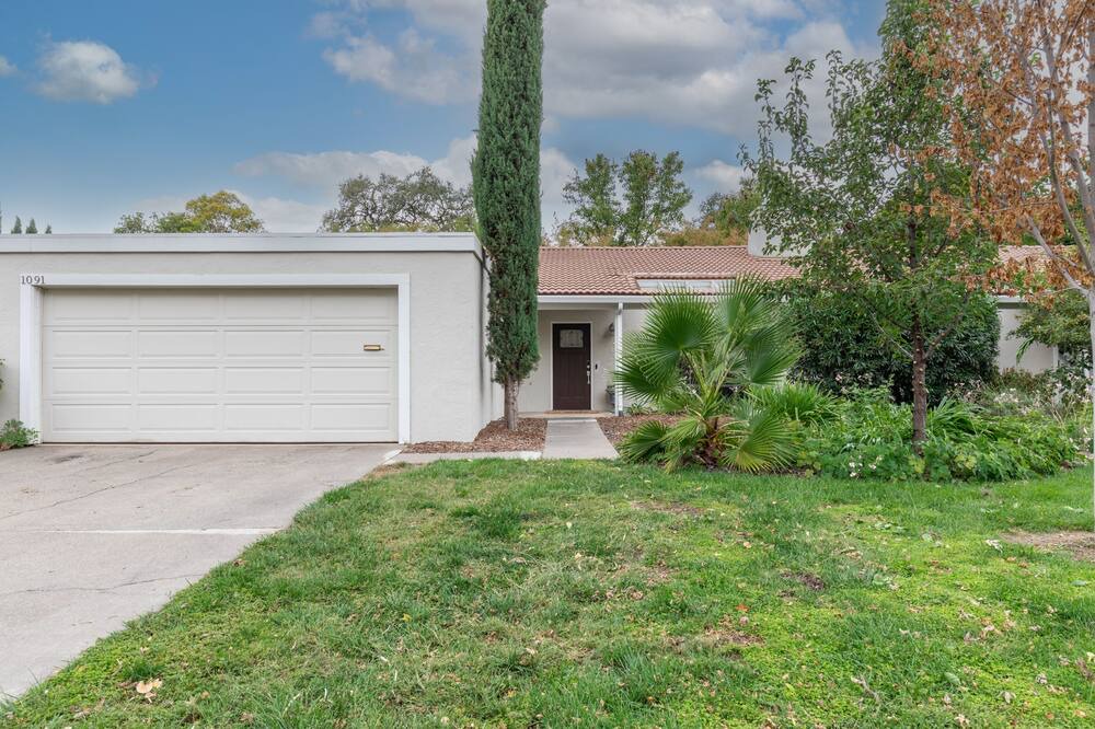 Photo of Outdoor in St. Helena