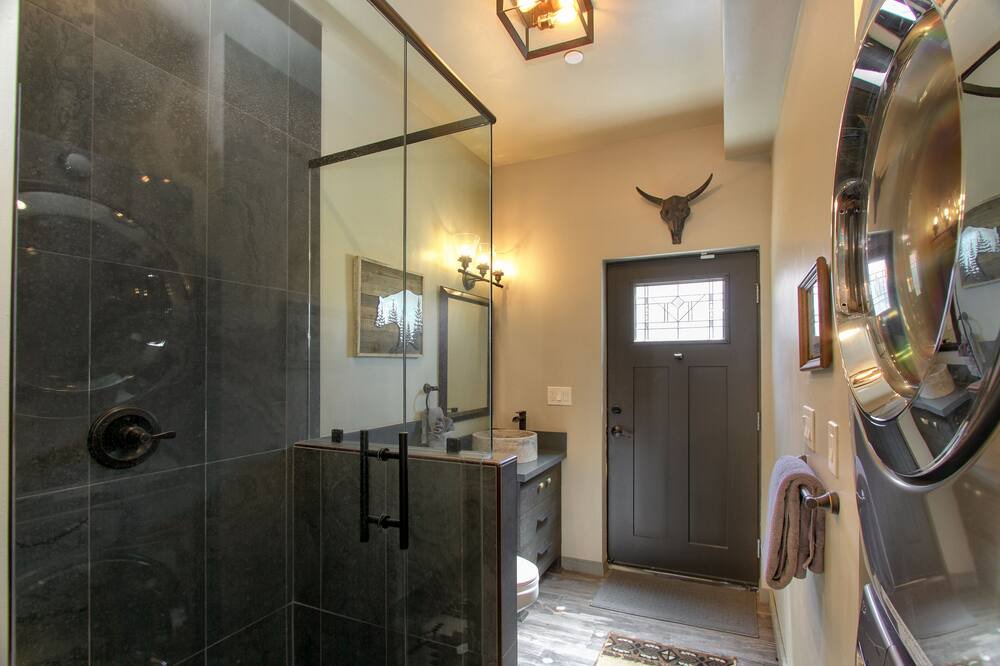Photo of Bathroom in Big Bear