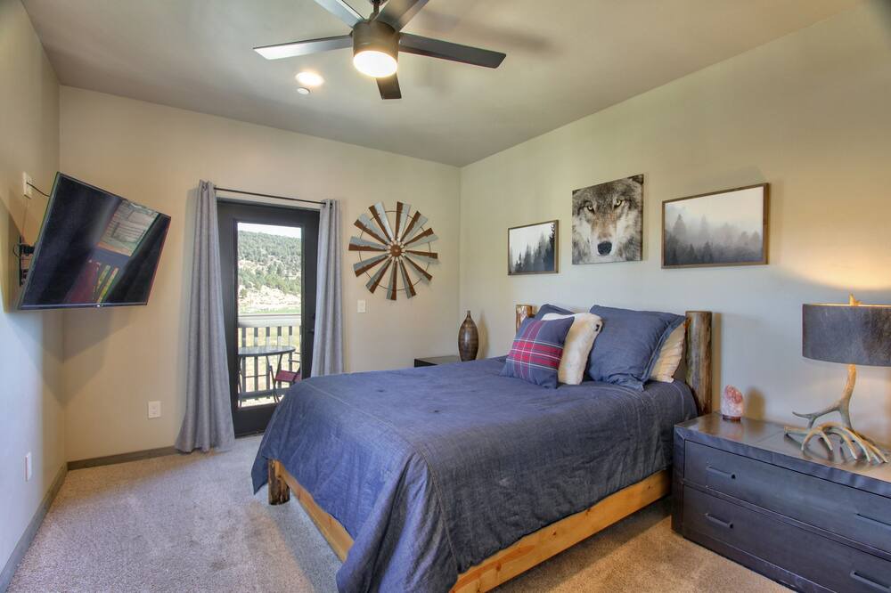 Photo of Bedroom in Big Bear