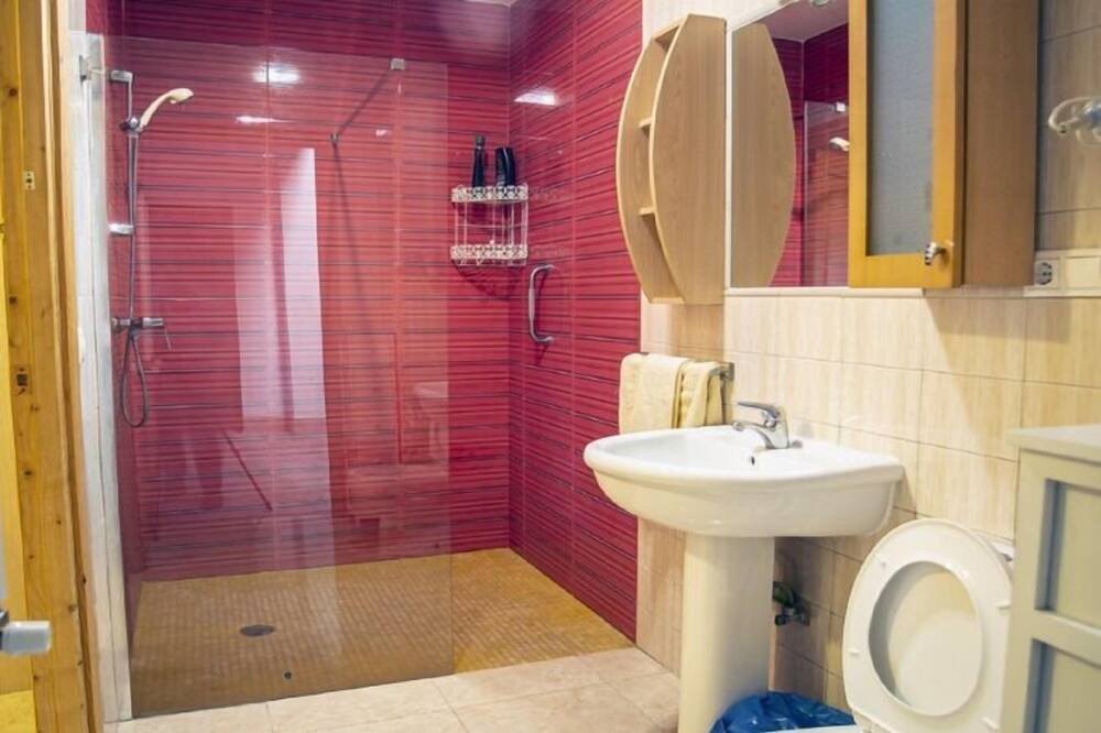 Photo of Bathroom in Villarrobledo