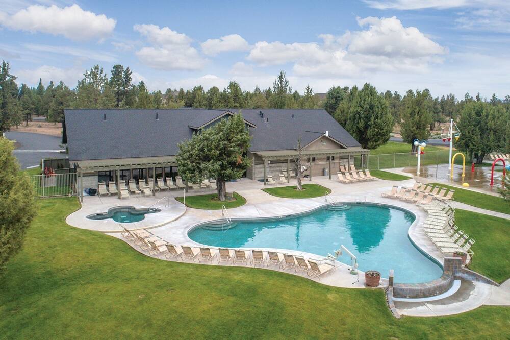 Photo of Outdoor in Redmond