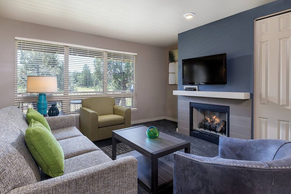 Photo of Livingroom in Redmond