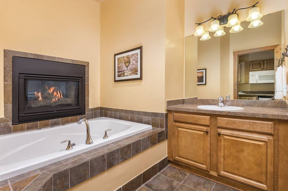 Photo of Bathroom in Hanover