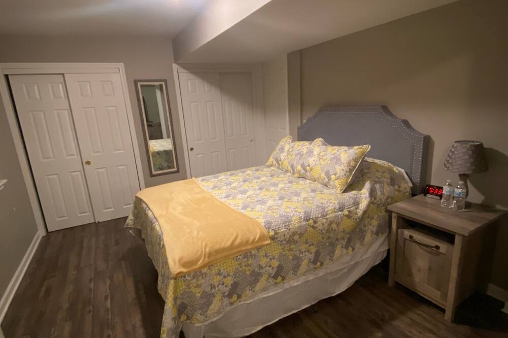 Photo of Bedroom in Skaneateles