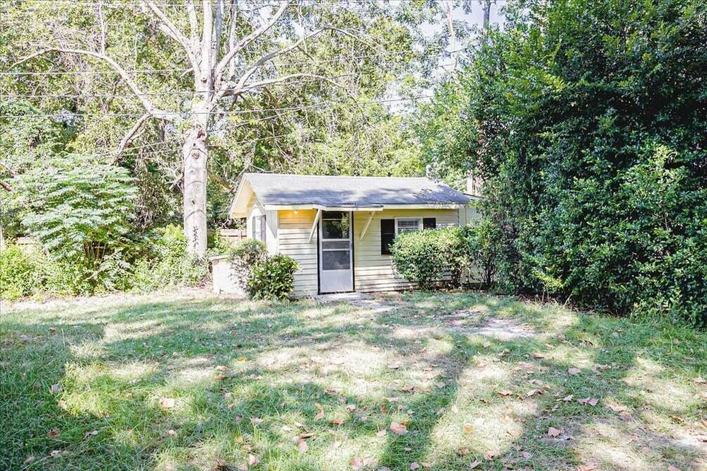 Photo of Others in Belvedere