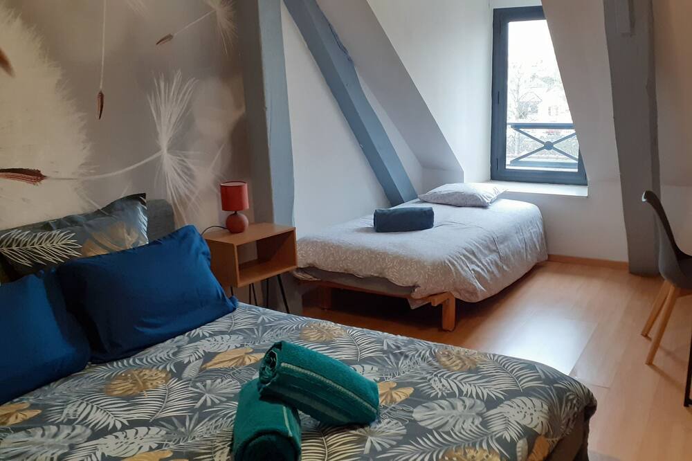 Photo of Bedroom in Laval