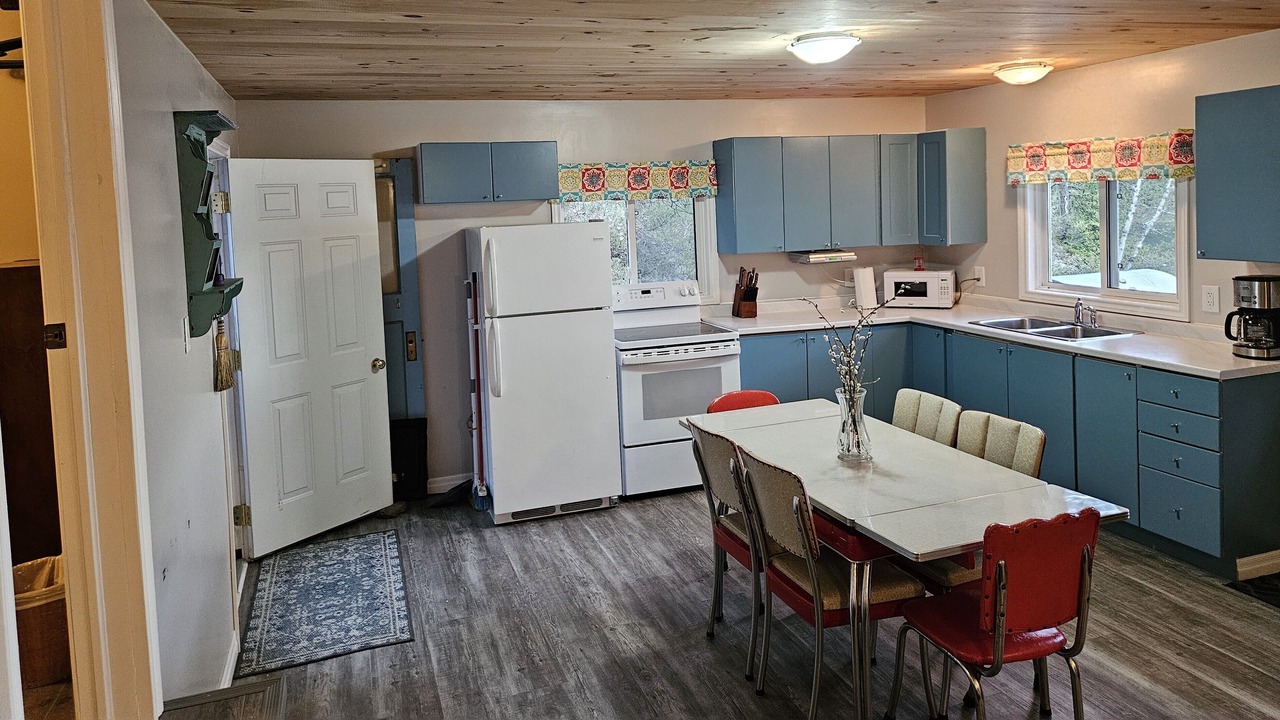 Photo of Kitchen in Twin Bay