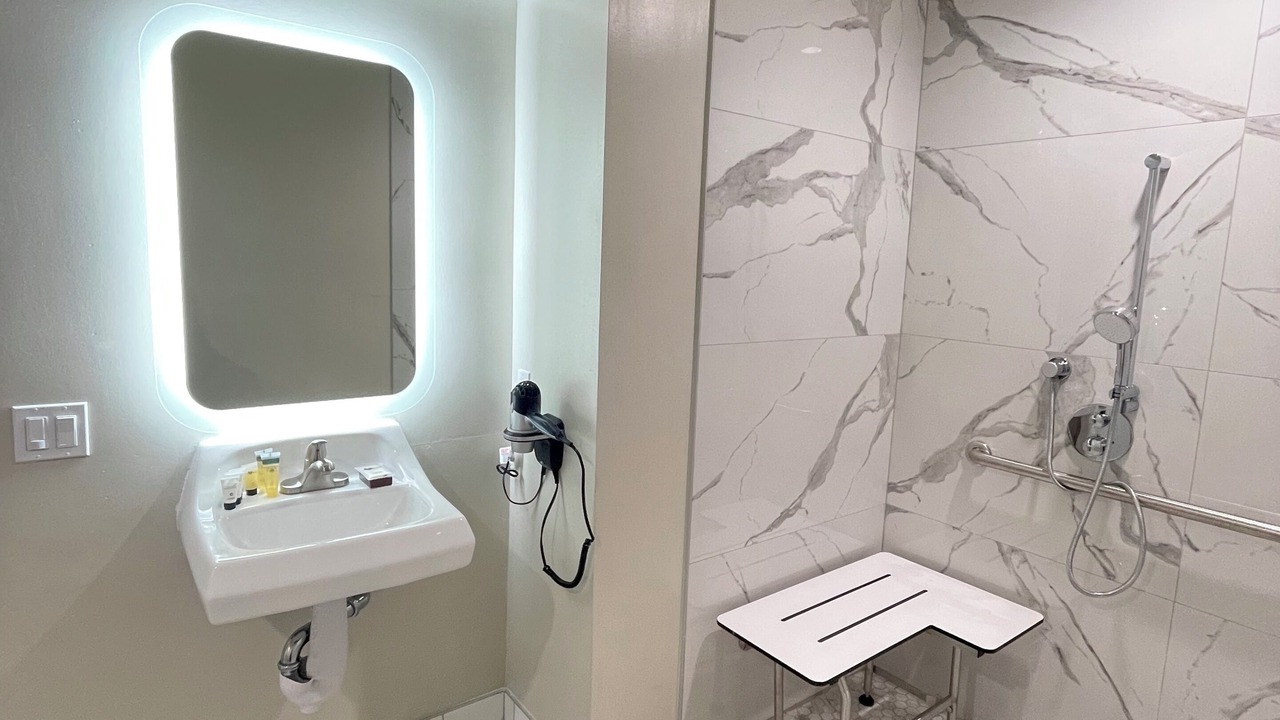 Photo of Bathroom in Marina District