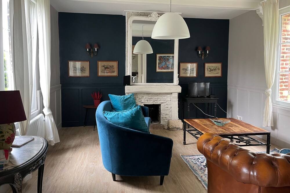 Photo of Livingroom in Ablon