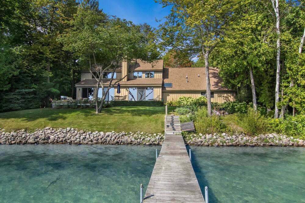 Photo of Outdoor in Leland
