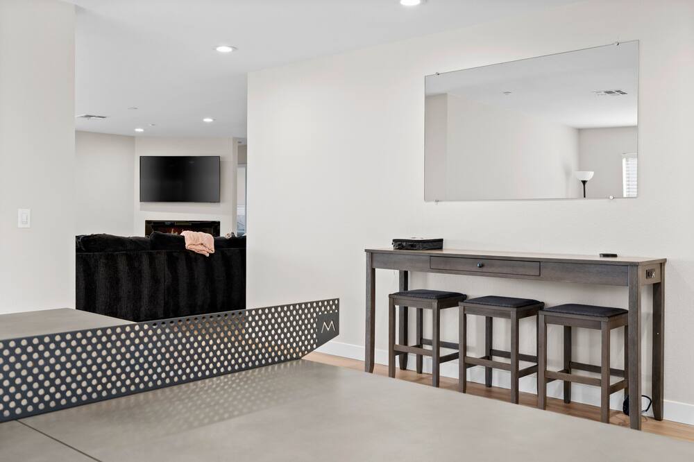 Photo of Bedroom in Legend Trail