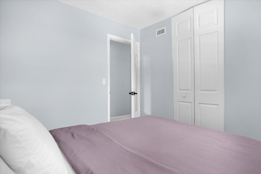 Photo of Bedroom in Sky Lake
