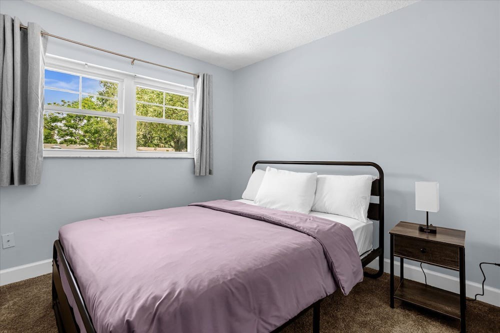 Photo of Bedroom in Sky Lake