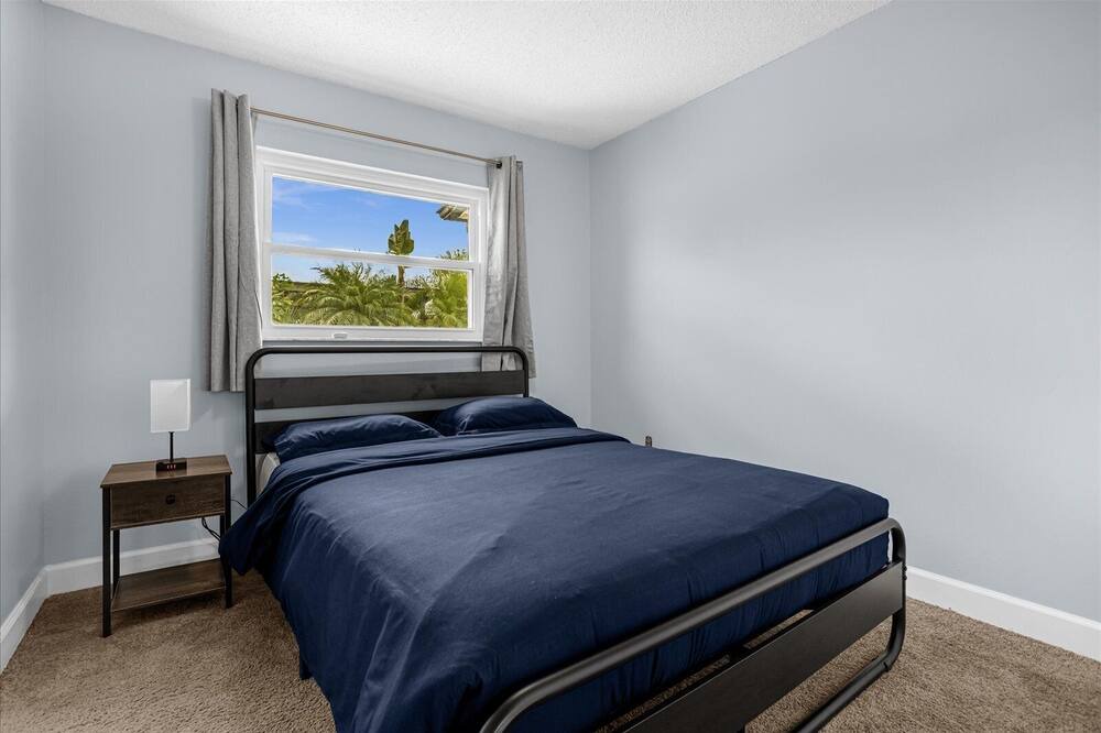 Photo of Bedroom in Sky Lake