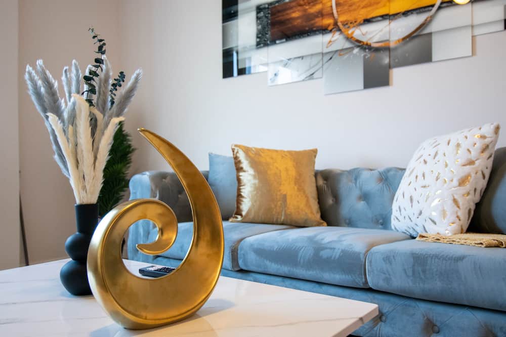 Photo of Livingroom in Downtown Baltimore