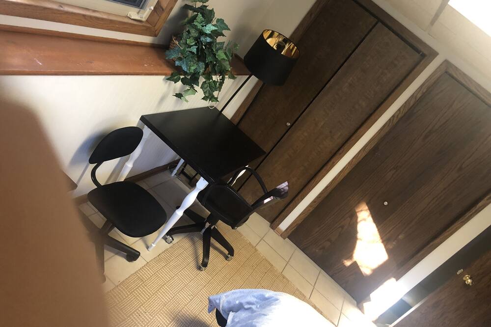 Photo of Bedroom in West Bloomington